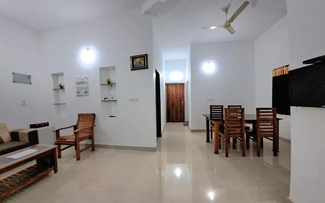 Pearl Inn Kottakkal 0*,